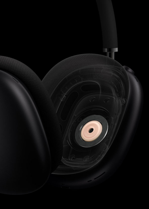 apple_airpods-max_distortionless-playback_12082020